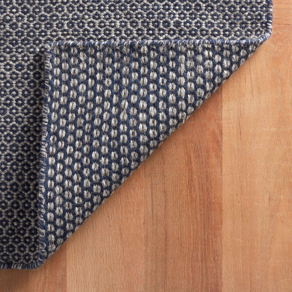 Dash & Albert - Honeycomb Indigo / Grey Handwoven Wool Rug