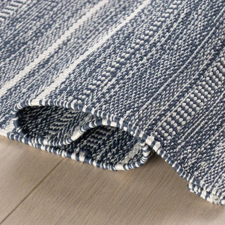 Dash & Albert - Skipper Stripe Navy Handwoven Indoor/Outdoor Rug