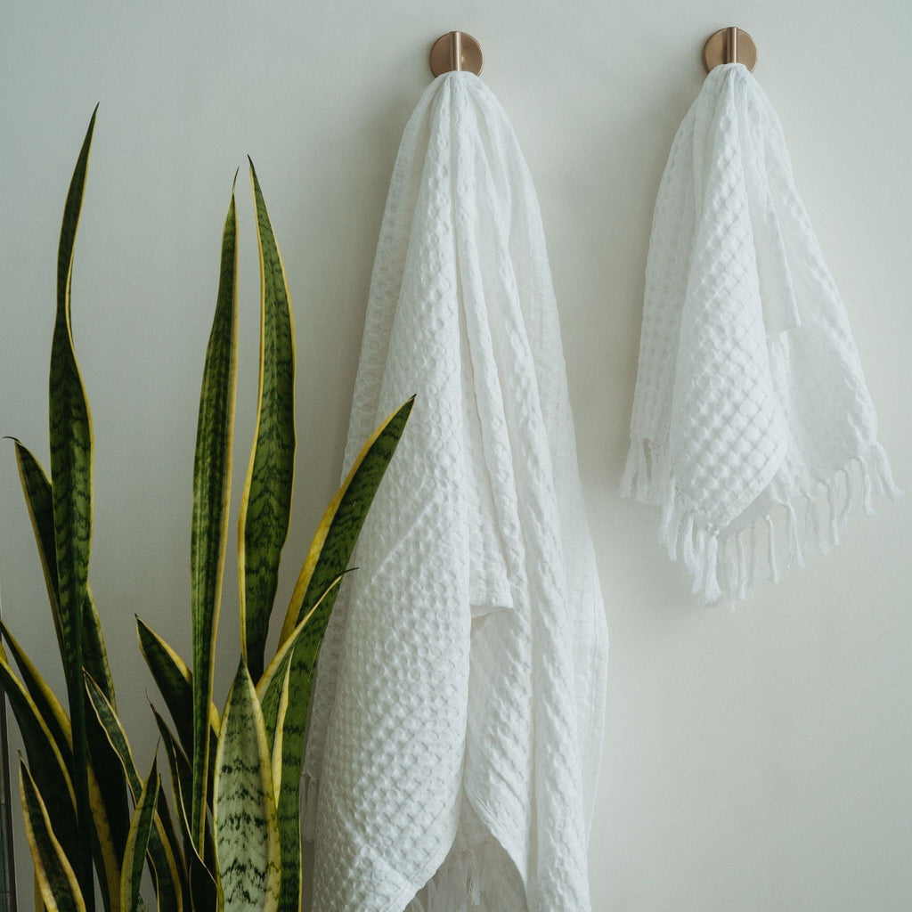 Honeycomb Hand Towel - White