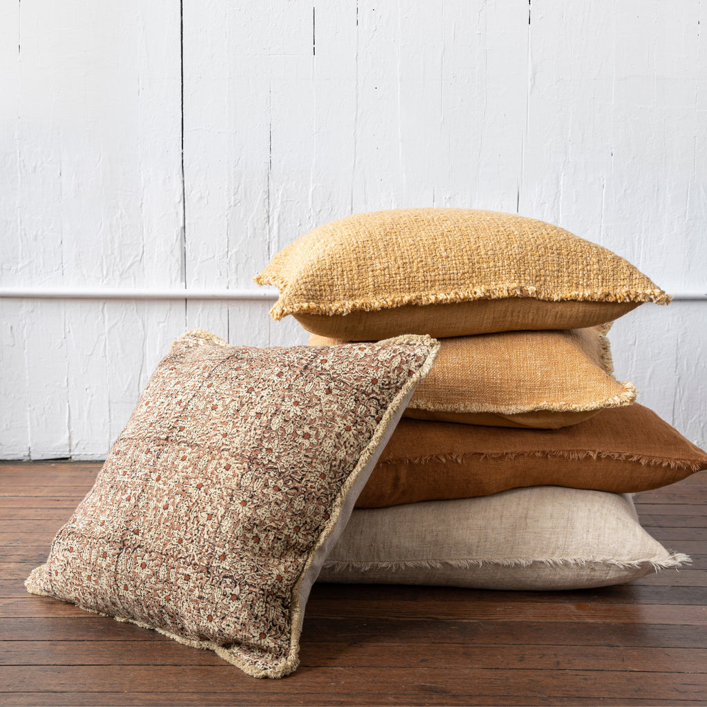 Lina Linen Pillow - Pampas (Two Sizes Available)