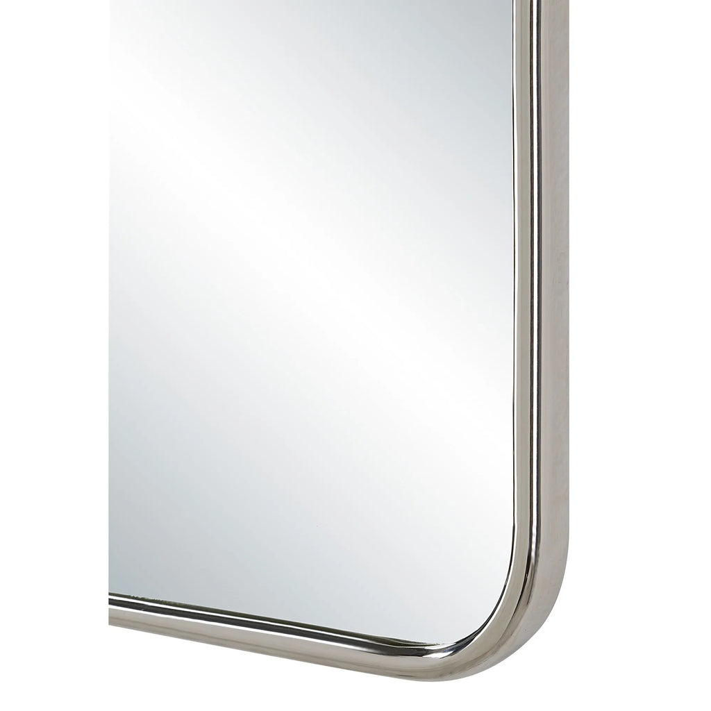 Cara Mirror