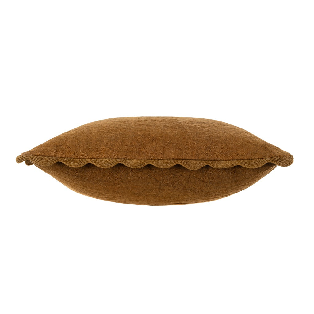 Vera Linen Scalloped Pillow - Tobacco (20" x 20")
