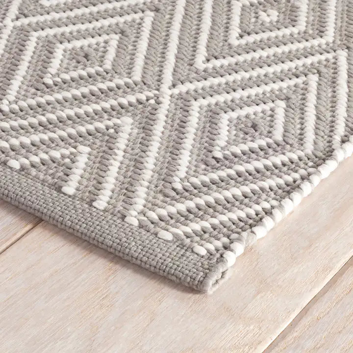 Dash & Albert - Diamond Fieldstone/Ivory Handwoven Indoor/Outdoor Rug