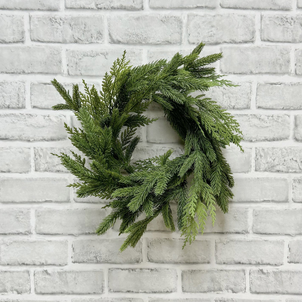 Cedar Mini Wreath - 14"D