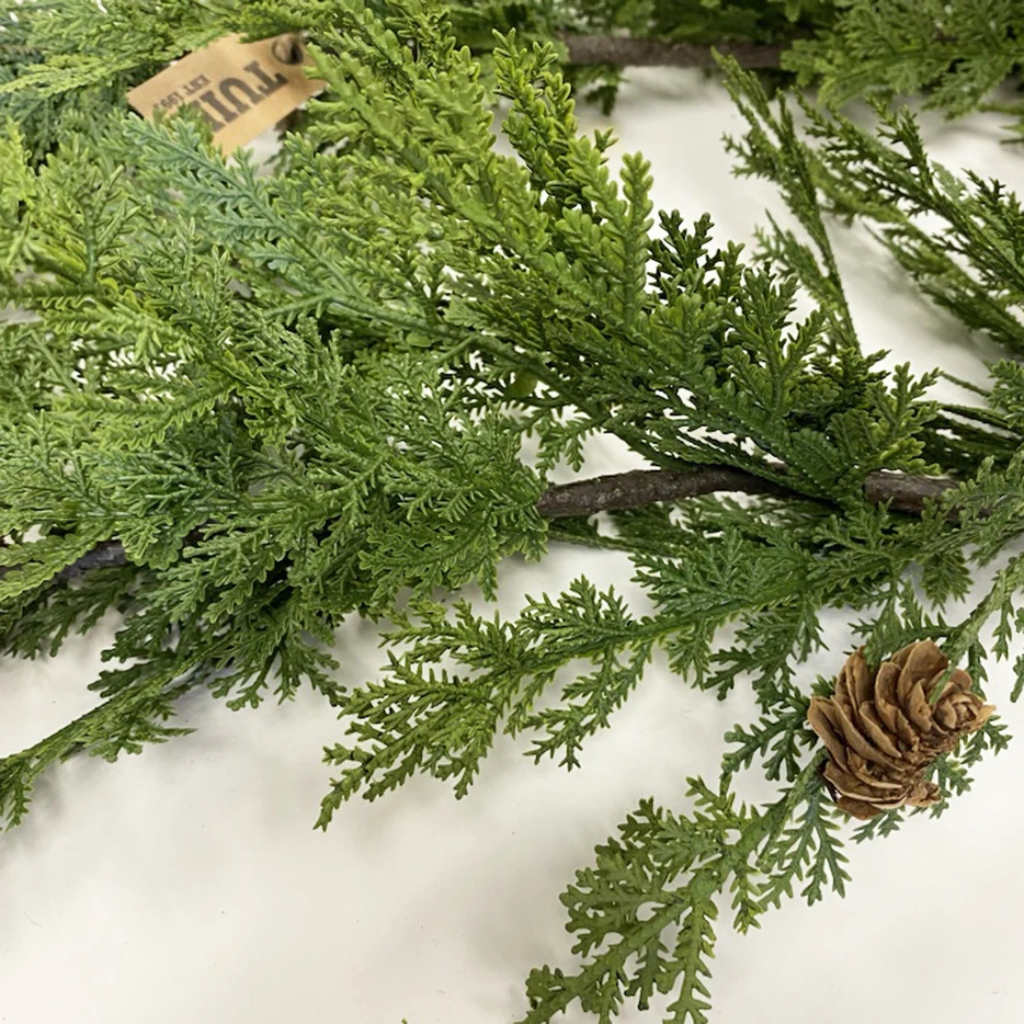 Cedar Pinecone Garland - 10'