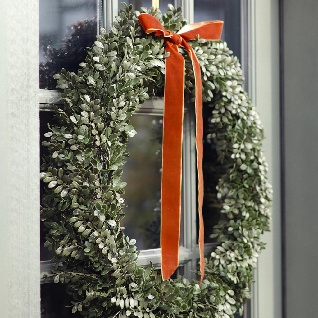 Boxwood Wreath - 21"D