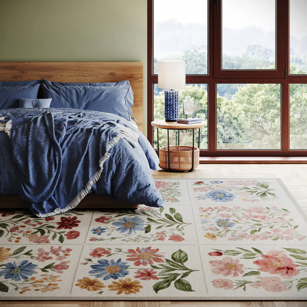 Dash & Albert - Solari Floral Indoor/Outdoor Rug