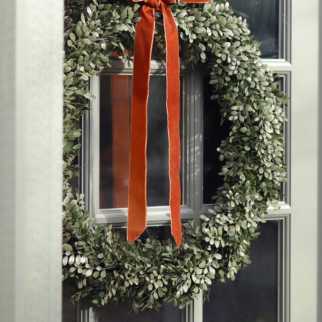 Boxwood Wreath - 21"D