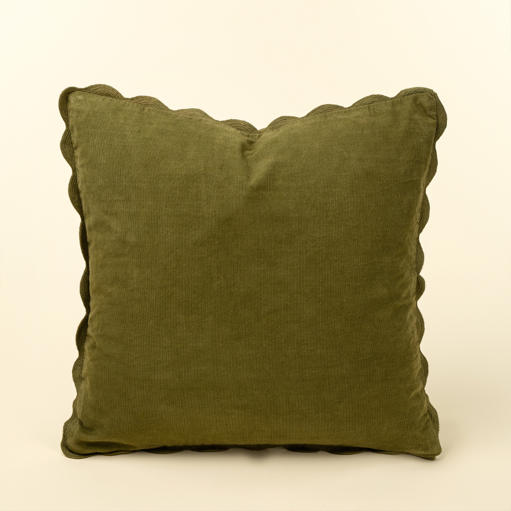 Corduroy Scalloped Pillow - Moss (20" x 20")