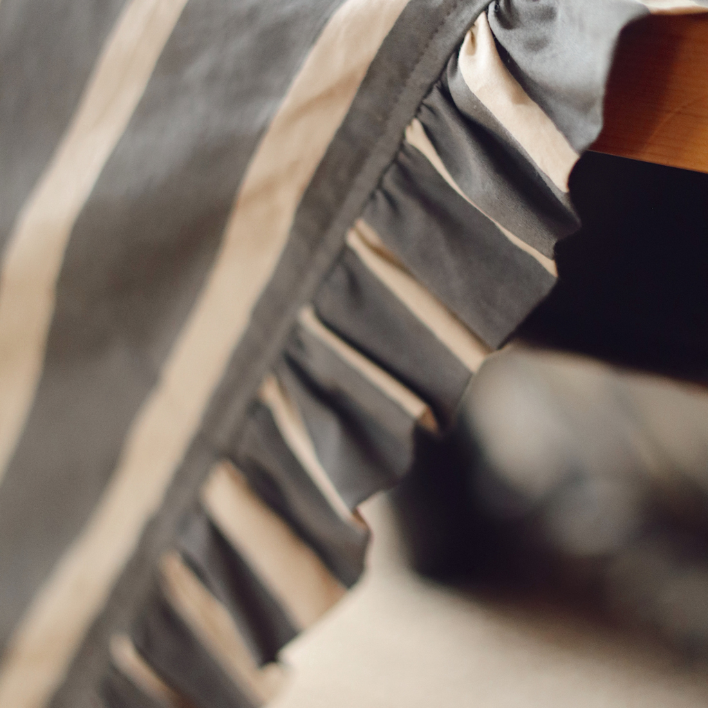 Ruffle Stripe Tablecloth - Charcoal (104" x 60")