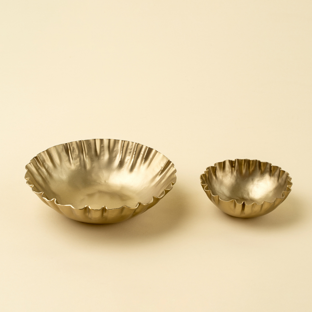 Iron Ruffle Bowls (Two Sizes Available)