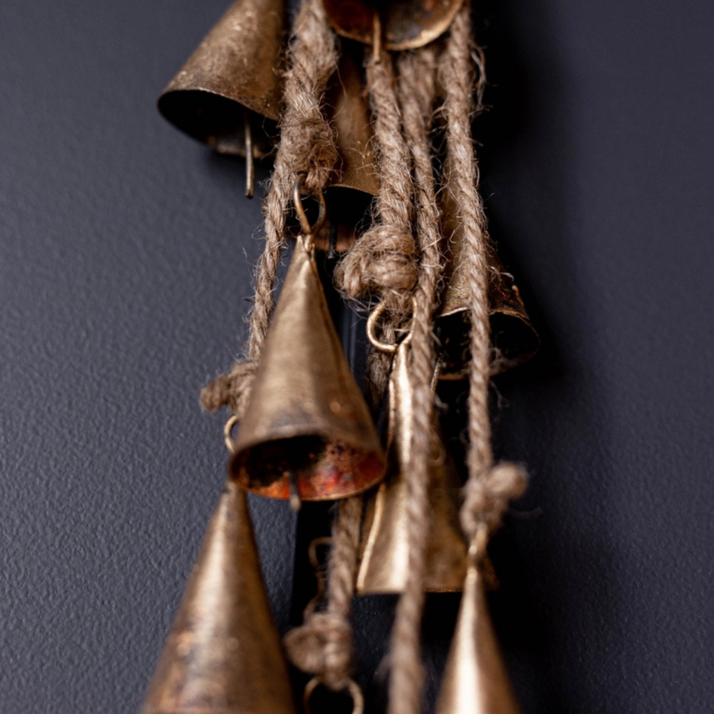 Tapered Bell Cone Cluster