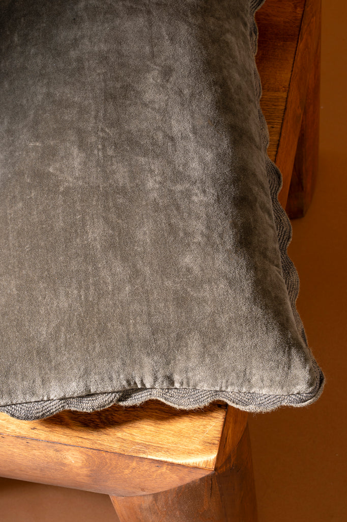 Vera Velvet Scalloped Pillow - Charcoal (21" x 12")