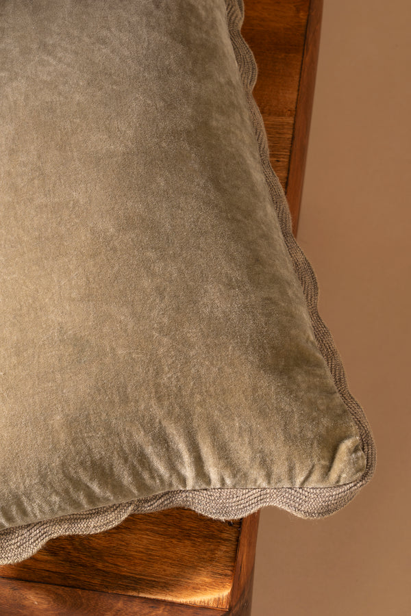 Vera Velvet Scalloped Pillow - Mink (21" x 12")
