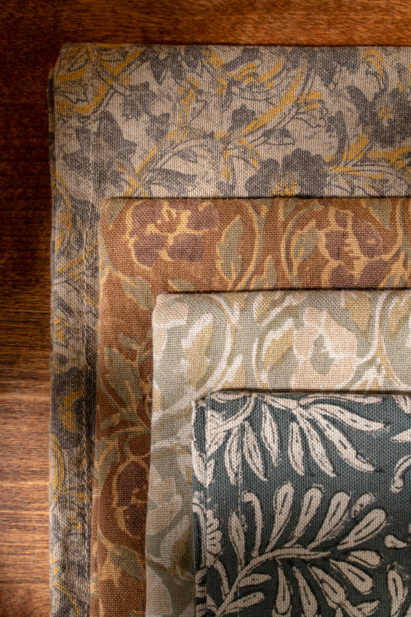 Lata Block Print Tablecloth (104" x 60")