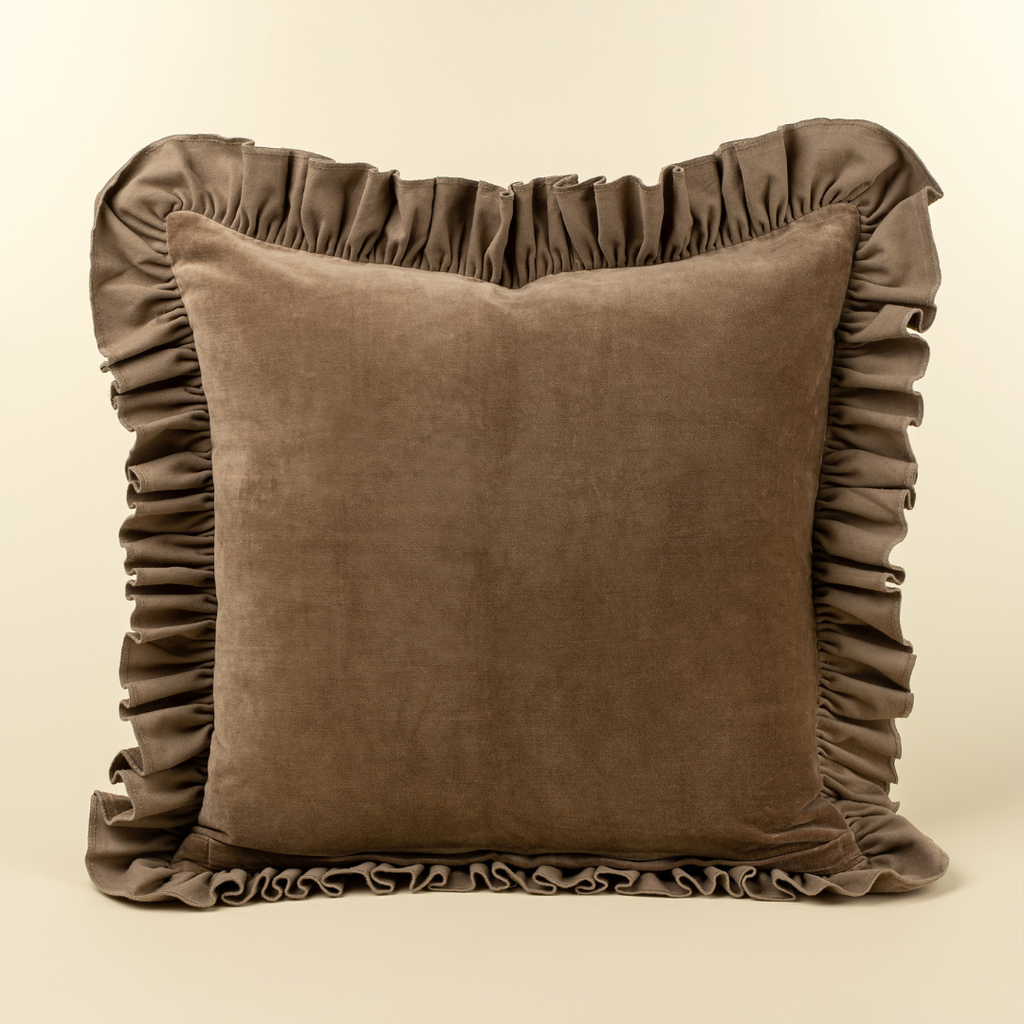 Velvet Ruffle Linen Pillow - Chocolate (24" x 24")