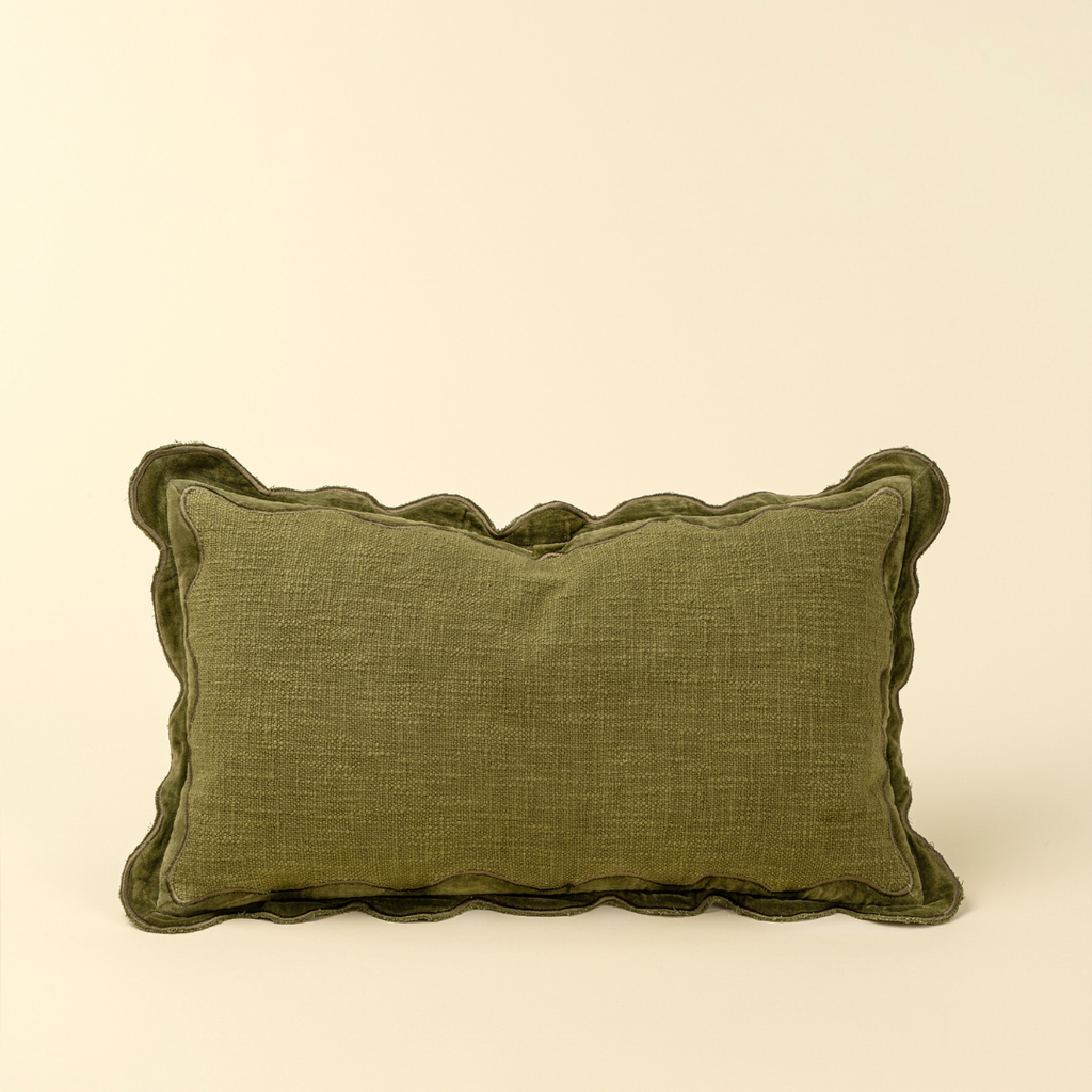 Velvet Scalloped Pillow - Moss (21" x 12")