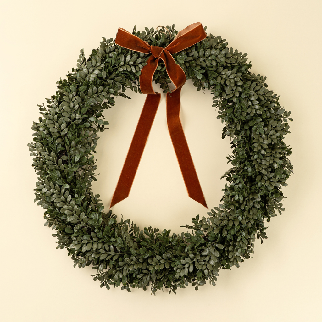 Boxwood Wreath - 21"D
