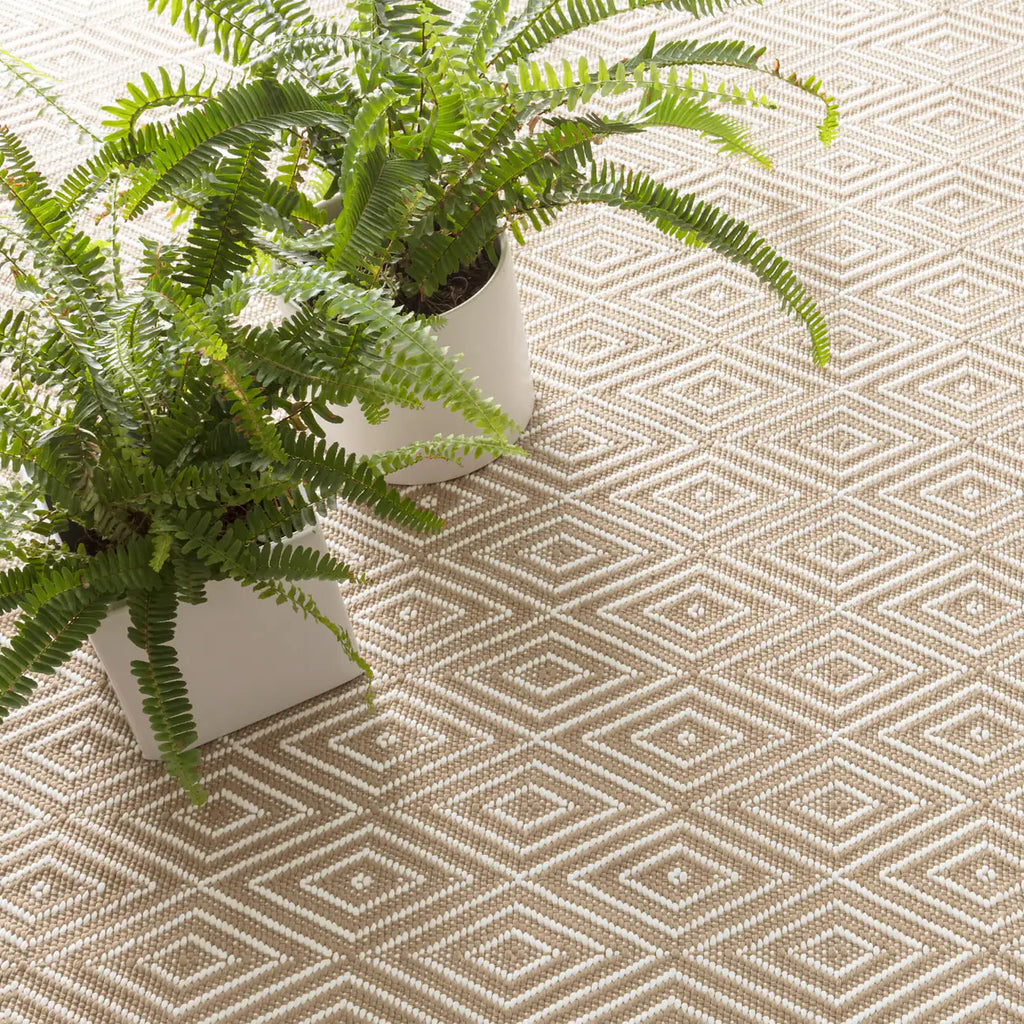 Dash & Albert - Diamond Khaki/White Handwoven Indoor/Outdoor Rug