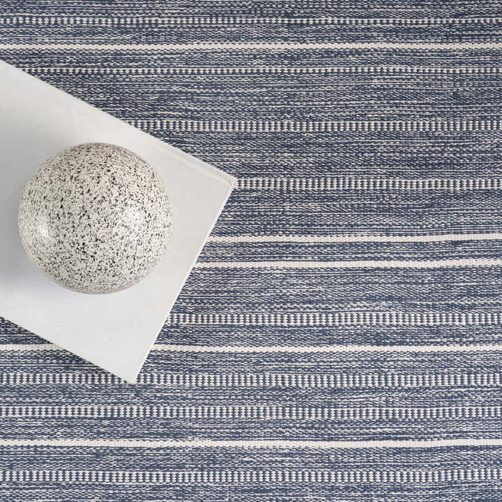 Dash & Albert - Skipper Stripe Navy Handwoven Indoor/Outdoor Rug