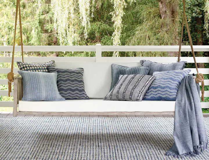 Dash & Albert - Rugby Stripe Denim Handwoven Indoor/Outdoor Rug