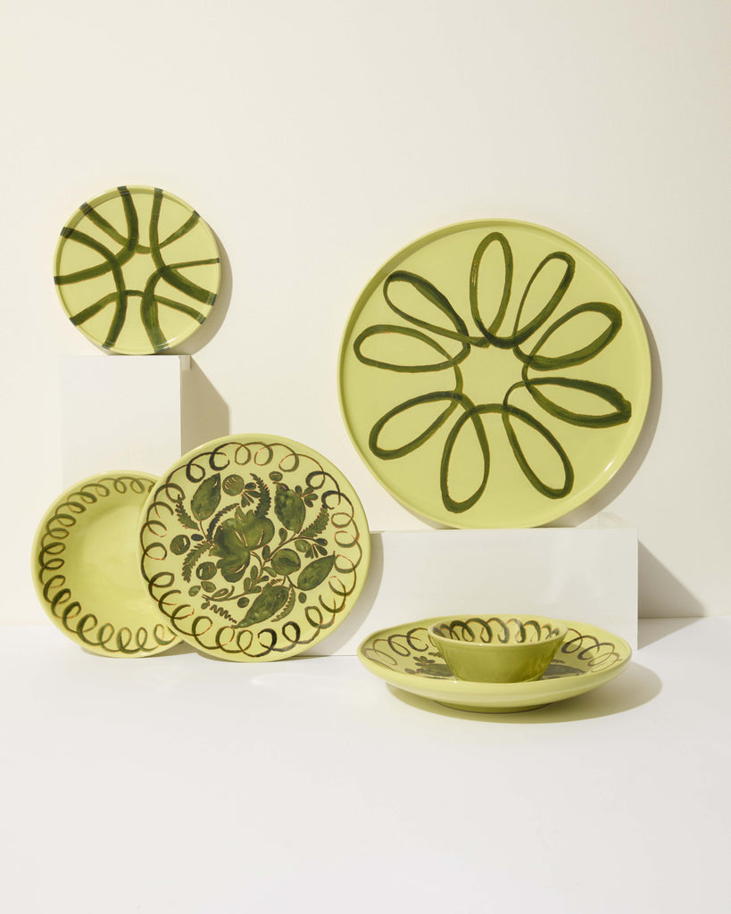 7" Plates (Four Colours Available)