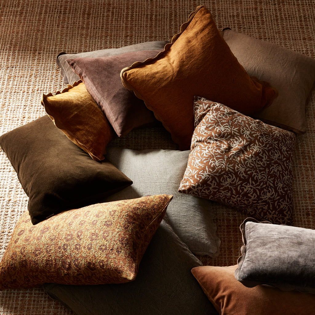 Saffron Block Print Pillow (20" x 20")