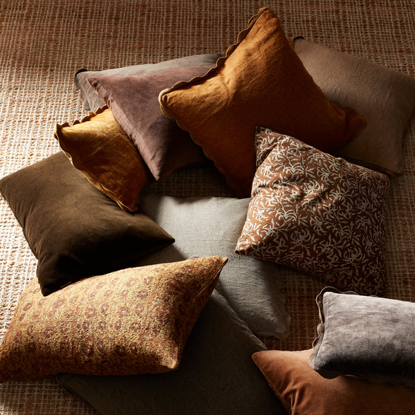 Mayur Block Print Boucle Pillow (16" x 24")