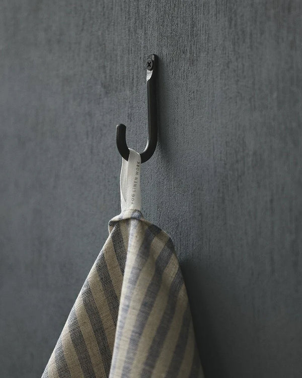 Iron Wall Single Hook