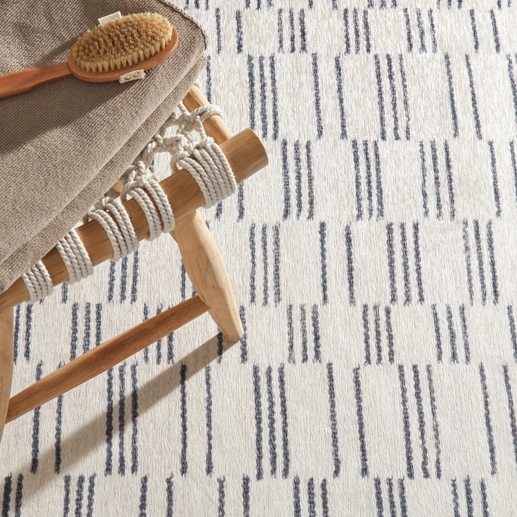 Dash & Albert -  Leni Oatmeal Machine Washable Rug