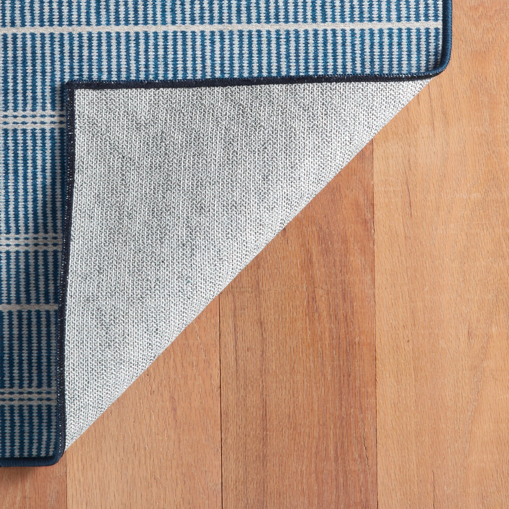 Dash & Albert - Samson Navy Machine Washable Rug