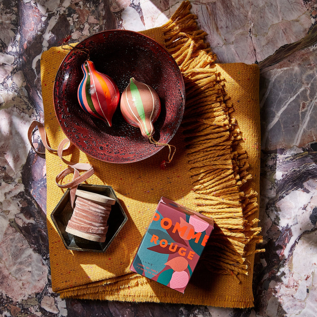 Pomme Rouge Soy Candle