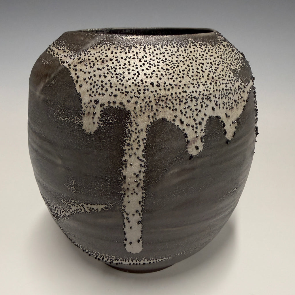 Narrow Neck Vase - Medium