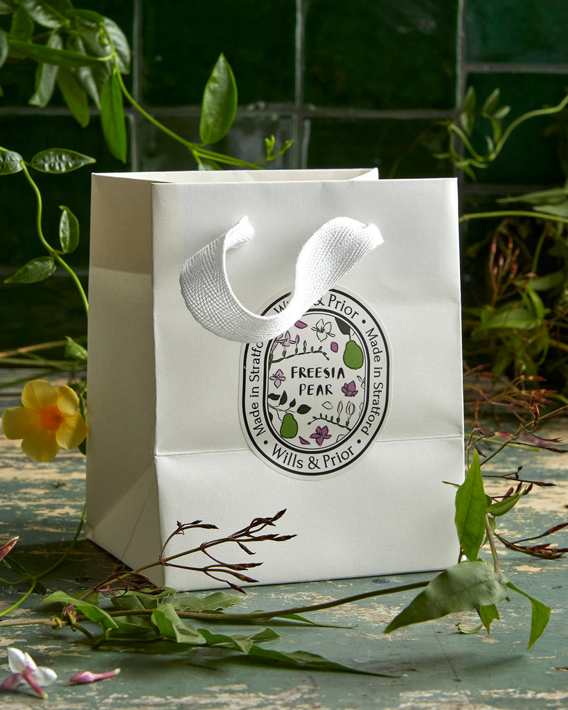 Wills & Prior Spring Candle Collection - Seven Scents Available