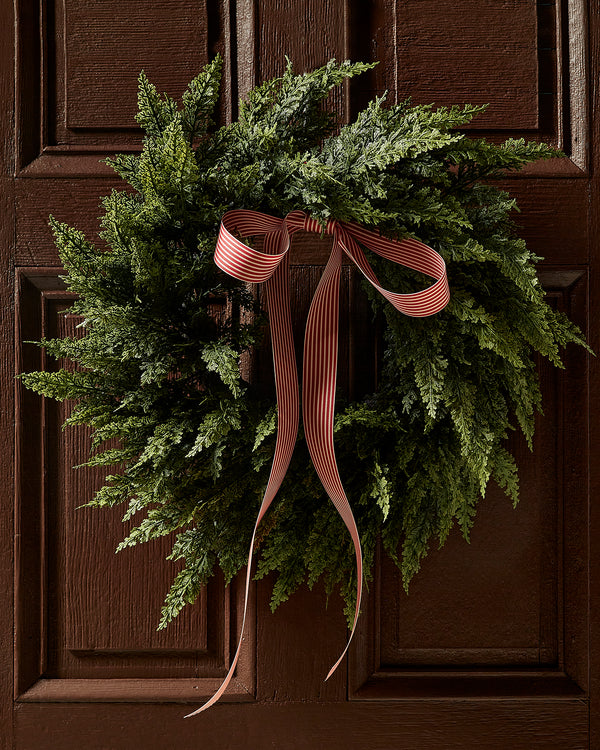 W&P Custom Wreath - 24" Cedar with Bow (Five Colours Available)