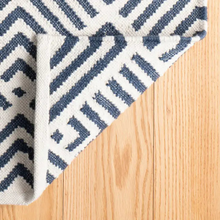 Dash & Albert - Cleo Navy Handwoven Indoor/Outdoor Rug