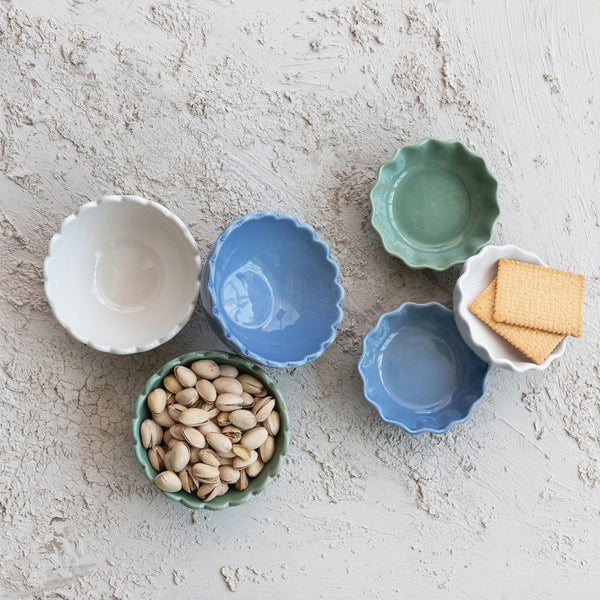 Scalloped Stoneware Bowls (Three Colours Available)